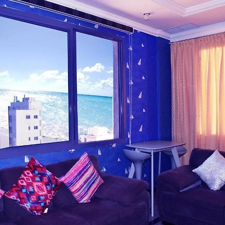 Hotel Leaders Plaza Salmiya Кувейт Екстериор снимка