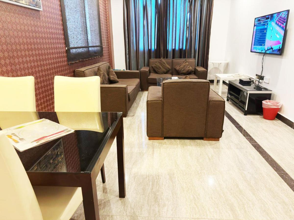 Hotel Leaders Plaza Salmiya Кувейт Екстериор снимка