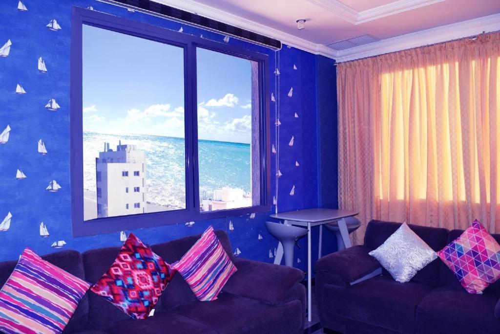 Hotel Leaders Plaza Salmiya Кувейт Екстериор снимка