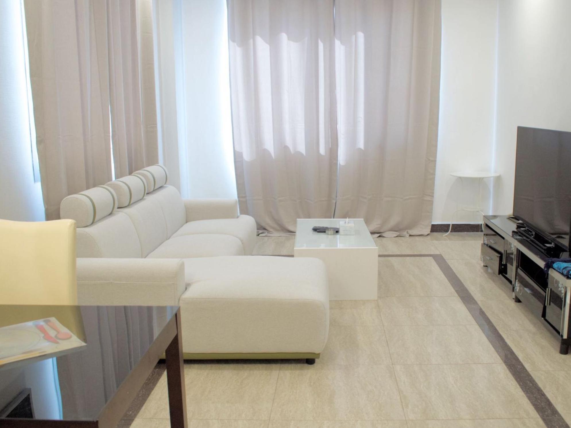 Hotel Leaders Plaza Salmiya Кувейт Екстериор снимка